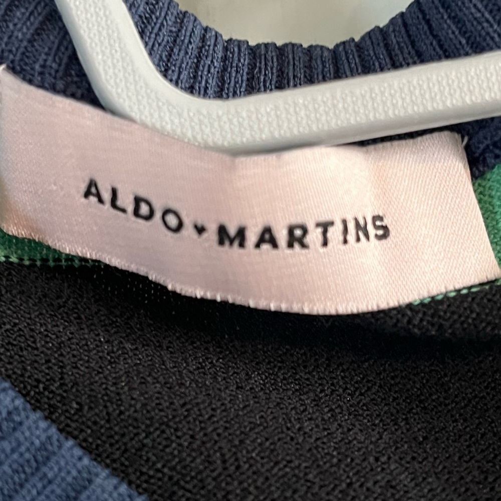 Aldo Martins Black, Pink, Green, and Cream Sweater - Picture 4 of 6